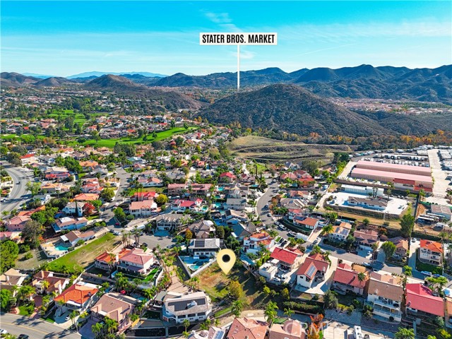 Detail Gallery Image 7 of 60 For 22306 Pin Tail Dr, Canyon Lake,  CA 92587 - – Beds | – Baths