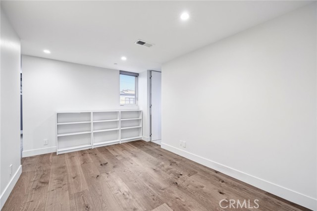 Detail Gallery Image 27 of 71 For 4354 Keystone Ave, Culver City,  CA 90232 - 5 Beds | 4/1 Baths