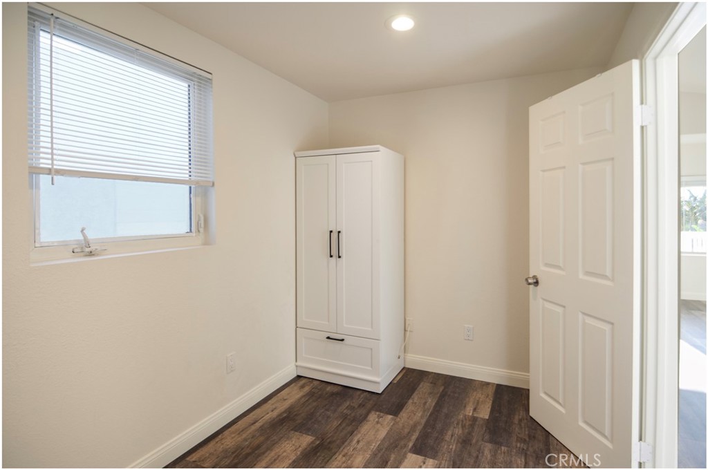 MLS #OC25246159 image #5