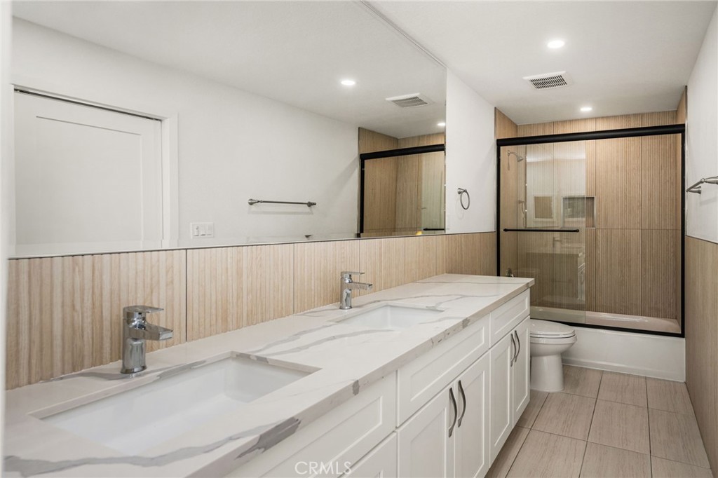 MLS #OC26167256 image #54