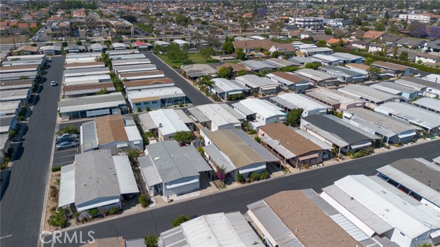 10200 Bolsa Ave, Westminster CA: https://media.crmls.org/medias/5bfb9818-5a42-4207-b449-3f384548439d.jpg