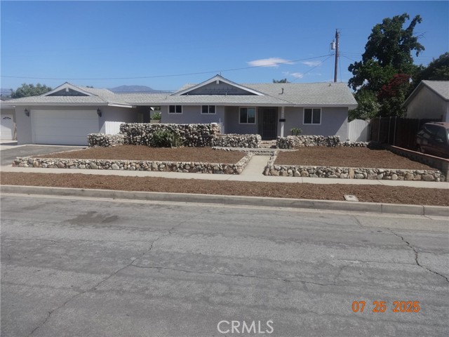 17811 CYPRESS Street, Covina CA: https://media.crmls.org/medias/5bfba8c1-b221-4e9d-a893-fdfd9b5dc643.jpg
