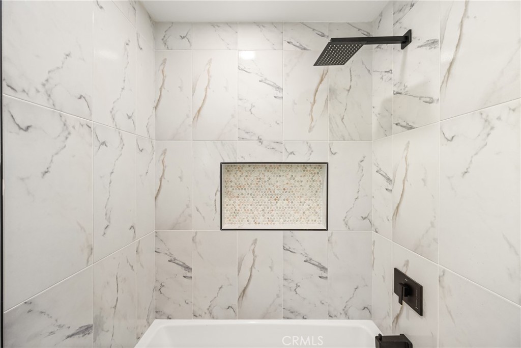 5bfc2205 6a31 48d9 8538 5231c9712dd2