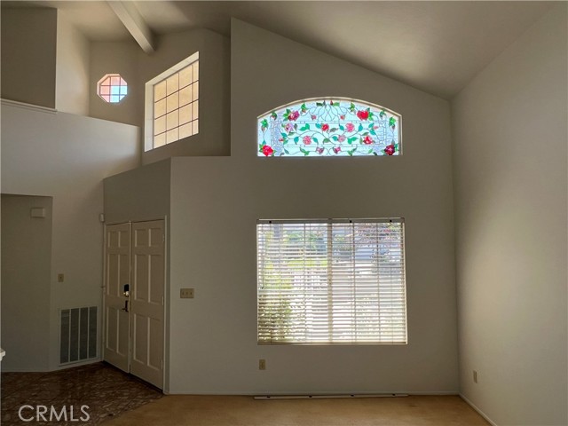 3177 Wicklow Drive, Riverside CA: https://media.crmls.org/medias/5bfd1217-1fd5-4af3-ab33-9d7ddd8e6367.jpg
