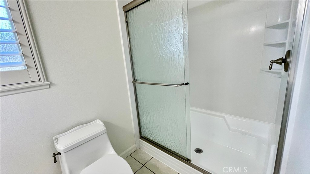 https://media.crmls.org/medias/5bfd1782-3d73-4913-a4a9-3ee4a08b4c1c.jpg?preset=X-Large