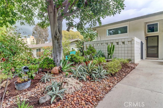 146 Avenida Majorca #A, Laguna Woods, CA 92637