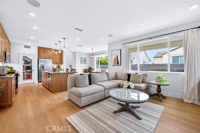 Detail Gallery Image 15 of 75 For 1306 Roots Way, Rancho Mission Viejo,  CA 92694 - 4 Beds | 3 Baths