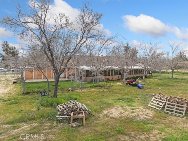 Detail Gallery Image 6 of 41 For 17740 Linden, Hesperia,  CA 92345 - 3 Beds | 2 Baths