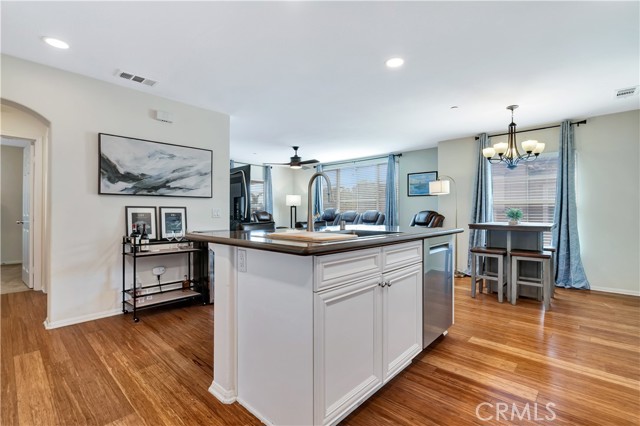 Detail Gallery Image 6 of 27 For 3639 Dunkirk Dr, Oxnard,  CA 93035 - 2 Beds | 2 Baths