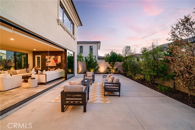 56 Egret, Irvine CA: https://media.crmls.org/medias/5c00dbf3-660b-472a-8153-0d4d865157f1.jpg