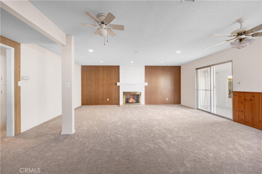 MLS #OC25275779 image #2