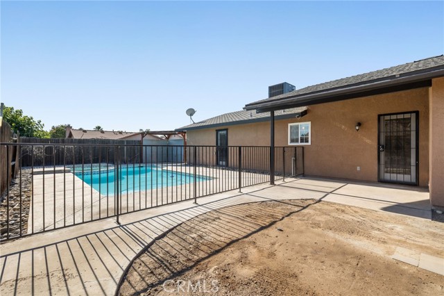 Detail Gallery Image 24 of 33 For 6300 Ringwood St, Bakersfield,  CA 93313 - 3 Beds | 2 Baths