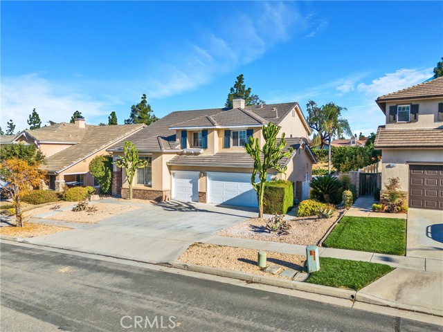 Detail Gallery Image 5 of 42 For 3637 Sedlock Dr, Corona,  CA 92881 - 4 Beds | 2/1 Baths