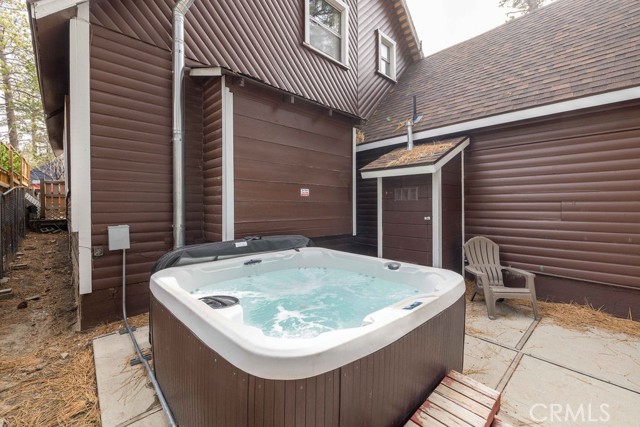 Detail Gallery Image 17 of 50 For 332 Vista, Big Bear Lake,  CA 92315 - 3 Beds | 2 Baths