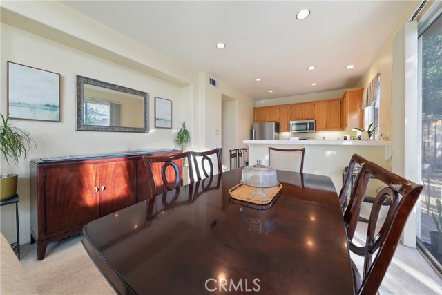 Detail Gallery Image 12 of 54 For 10 Acorn, Rancho Santa Margarita,  CA 92688 - 3 Beds | 2/1 Baths