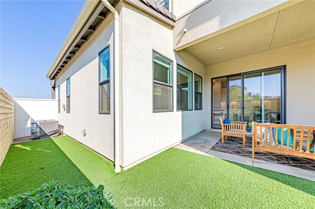 27505 Illumination Court, Valencia CA: https://media.crmls.org/medias/5c0582e3-98b5-4c76-bc67-c0d12dfce6df.jpg
