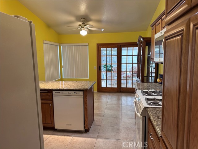 Detail Gallery Image 13 of 35 For 41023 Cedar Ridge Ln, Cherry Valley,  CA 92223 - 3 Beds | 2 Baths