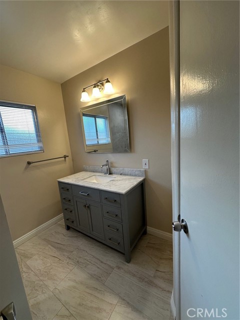 114 S 6TH ST, Alhambra CA: https://media.crmls.org/medias/5c06f60b-148b-47d1-a551-d794e72d1eef.jpg