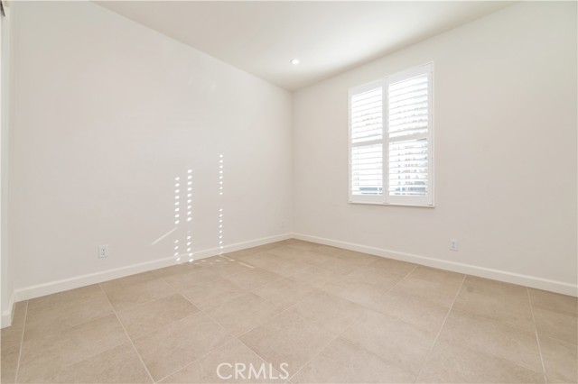 Detail Gallery Image 33 of 41 For 112 Anthem, Irvine,  CA 92618 - 4 Beds | 4/1 Baths