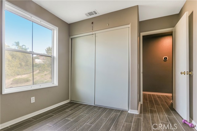 Detail Gallery Image 8 of 20 For 39246 Mango Bay Ln #B,  Murrieta,  CA 92563 - 3 Beds | 2/1 Baths