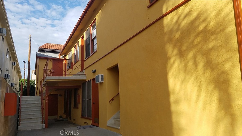 MLS #SR25101612 img 4