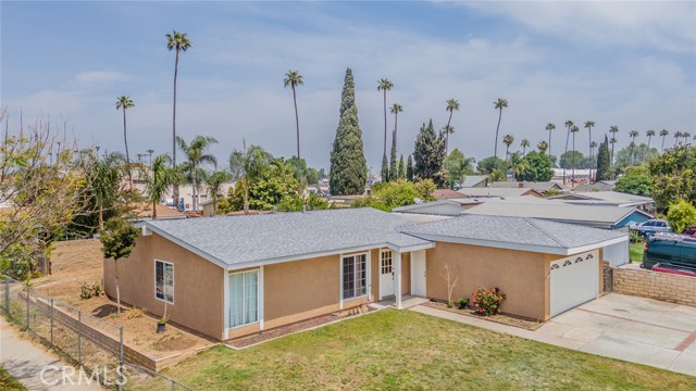 7355 Amanda Court, Riverside CA: https://media.crmls.org/medias/5c07b69b-1c49-4e7e-aecc-aeac078a94ab.jpg