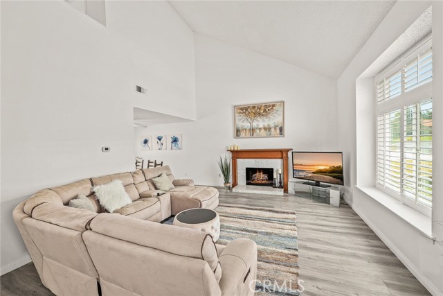 Detail Gallery Image 5 of 45 For 17845 Calle Barcelona, Rowland Heights,  CA 91748 - 4 Beds | 3 Baths