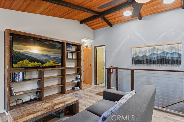 Detail Gallery Image 21 of 42 For 42646 Constellation Dr, Big Bear Lake,  CA 92315 - 4 Beds | 2 Baths