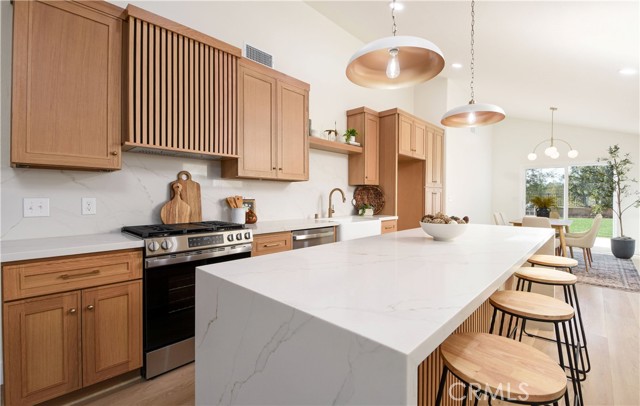 Detail Gallery Image 4 of 25 For 24041 Zancon, Mission Viejo,  CA 92692 - 3 Beds | 2 Baths