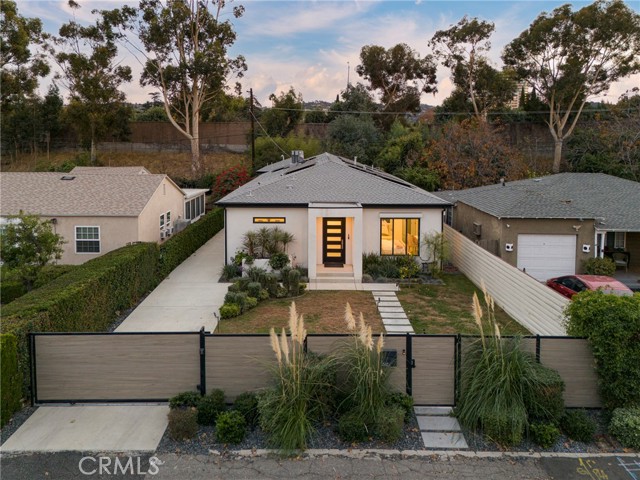 Detail Gallery Image 6 of 59 For 15122 Morrison St, Sherman Oaks,  CA 91403 - 4 Beds | 3/1 Baths