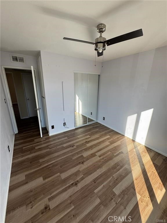 Detail Gallery Image 4 of 4 For 15039 Chatsworth St, Chatsworth,  CA 91345 - 2 Beds | 2 Baths