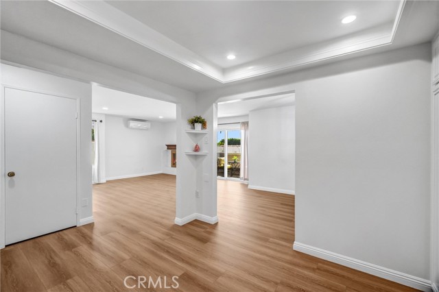 Detail Gallery Image 12 of 31 For 2032 E Bermuda #204,  Long Beach,  CA 90814 - 2 Beds | 2 Baths