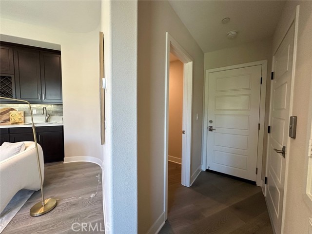 195 Stellar, Irvine CA: https://media.crmls.org/medias/5c0cc6a5-e628-48eb-a3ca-41c9363afc8c.jpg