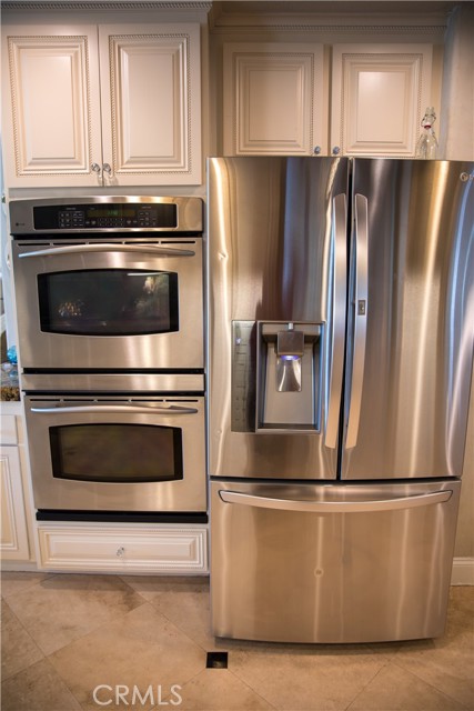 Detail Gallery Image 21 of 67 For 10071 Highcliff Drive, Santa Ana,  CA 92705 - 5 Beds | 3/1 Baths