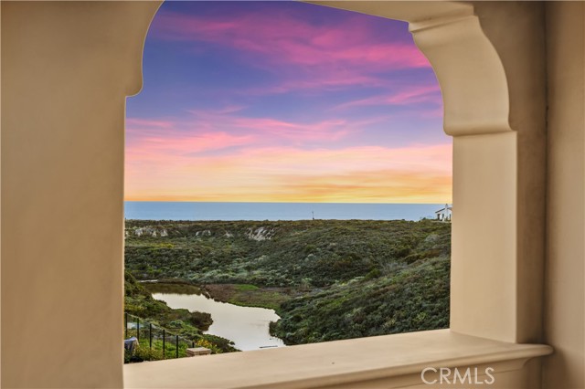 116 Via Bilbao, San Clemente CA: https://media.crmls.org/medias/5c0dac67-7b50-462f-a38c-7e4fa4abe7b8.jpg