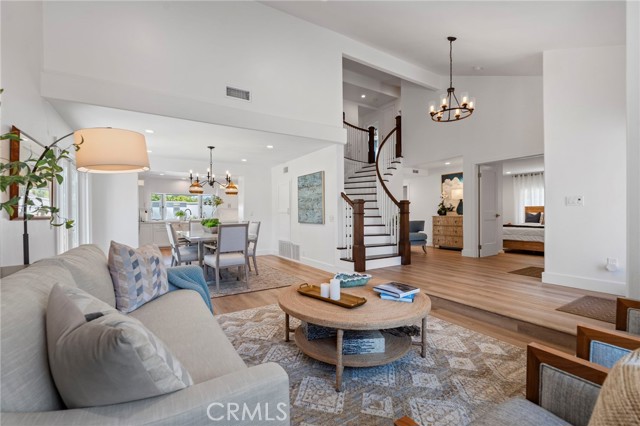 Detail Gallery Image 6 of 60 For 32982 Christina Drive, Dana Point,  CA 92629 - 5 Beds | 4 Baths
