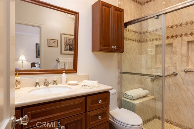 Detail Gallery Image 21 of 35 For 25281 Derbyhill Dr, Laguna Hills,  CA 92653 - 5 Beds | 4/1 Baths