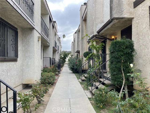 MLS# WS23175927
