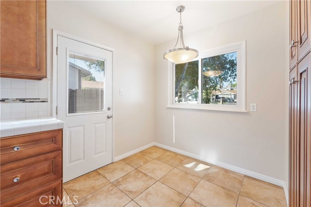7506 Wystone Avenue photo 6