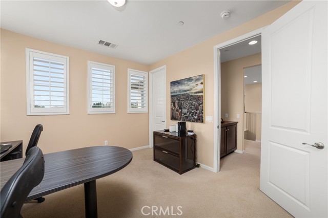 Image 17 of 32 For 17490 Fairbreeze Court