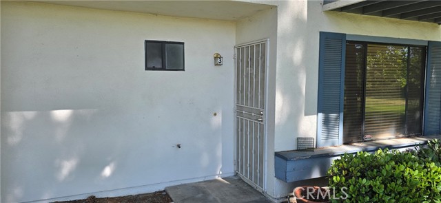 Detail Gallery Image 6 of 21 For 623 Church Pl #3,  Redlands,  CA 92374 - 3 Beds | 2/1 Baths