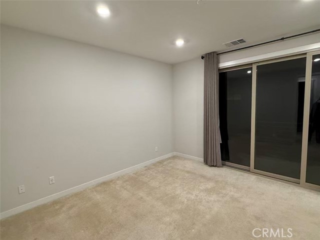 Detail Gallery Image 15 of 17 For 602 Catalonia, Lake Forest,  CA 92630 - 4 Beds | 4 Baths