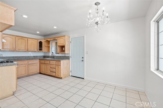 Detail Gallery Image 18 of 46 For 2613 Millbrae Ave, Duarte,  CA 91010 - 3 Beds | 2 Baths