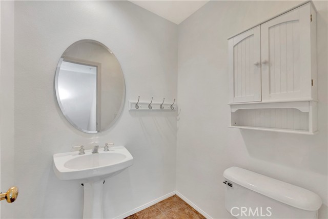 2871 Player Lane, Tustin CA: https://media.crmls.org/medias/5c1367e4-9cf8-4d9e-8edf-c07daf9ee4c5.jpg