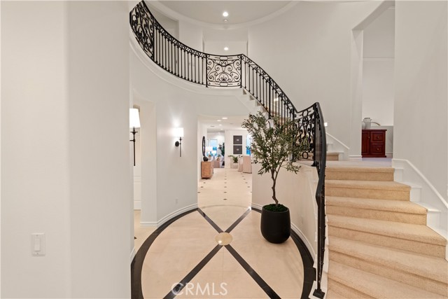 Detail Gallery Image 3 of 34 For 47 Cape Andover, Newport Beach,  CA 92660 - 4 Beds | 3/2 Baths