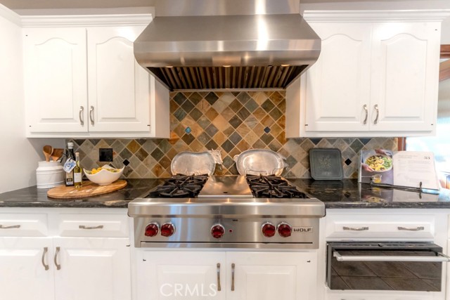 25 Harbor Sight Drive, Rolling Hills Estates, California 90274, 4 Bedrooms Bedrooms, ,1 BathroomBathrooms,Residential,Sold,Harbor Sight,SB21176367