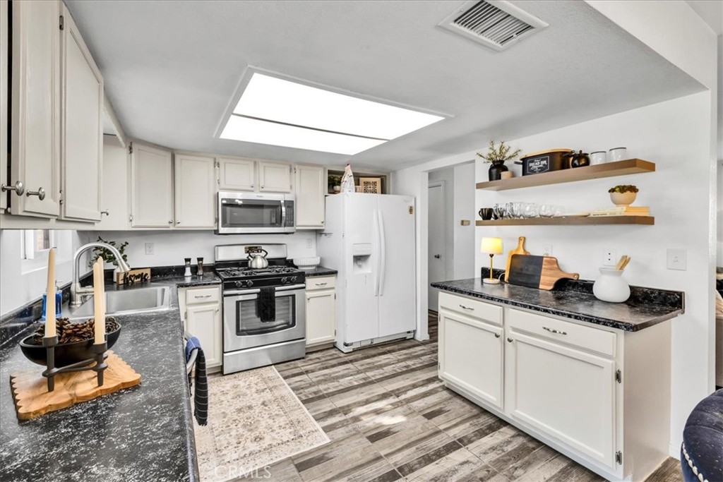 MLS #JT25257461 image #11