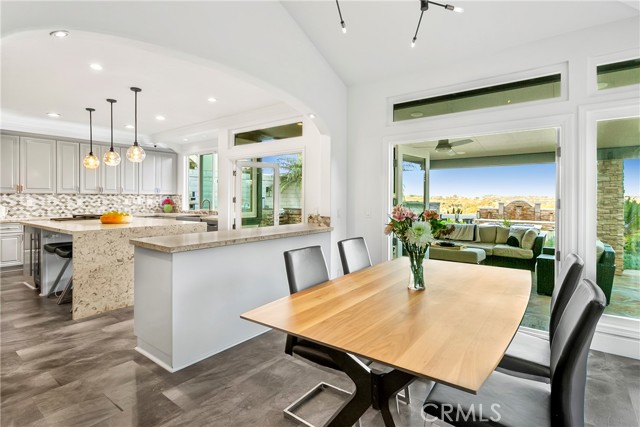 30282 Sonrisa, Laguna Niguel CA: https://media.crmls.org/medias/5c15d5fa-c18d-439c-a9a5-d948ef28ef91.jpg