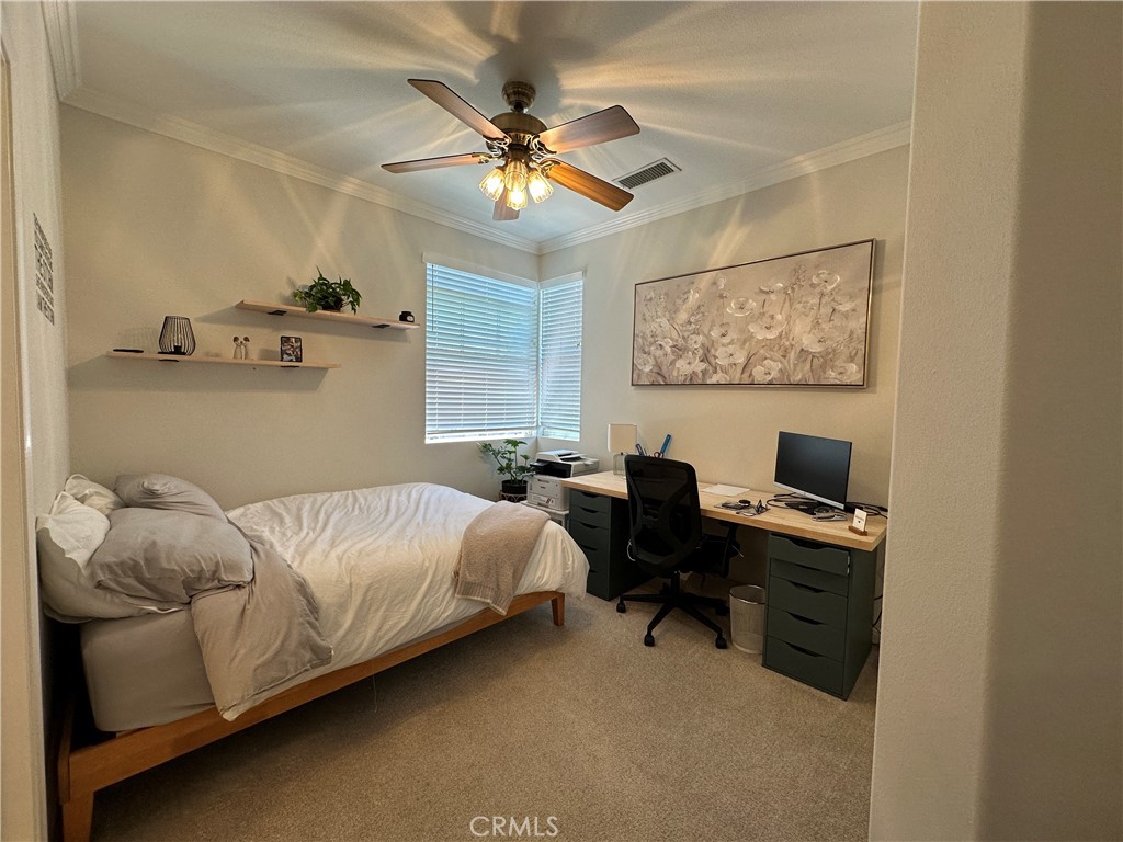 https://media.crmls.org/medias/5c1623f9-8044-4320-b6a3-569d8d087a3b.jpg?preset=X-Large