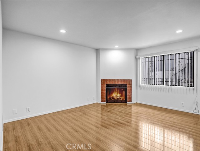 Detail Gallery Image 5 of 25 For 1708 S 6th #6,  Alhambra,  CA 91803 - 3 Beds | 3 Baths